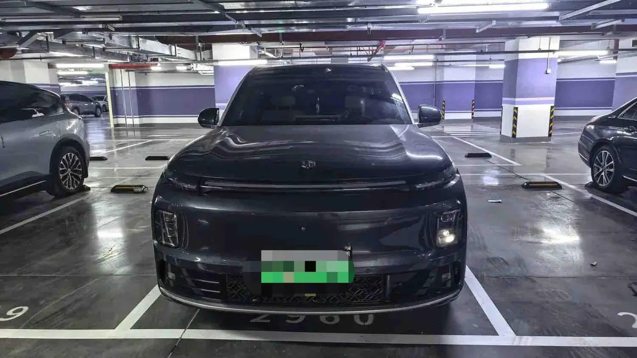Leapmotor 2026 D 19 500 Zhizun Edition 6-seat Automatic Gear 6