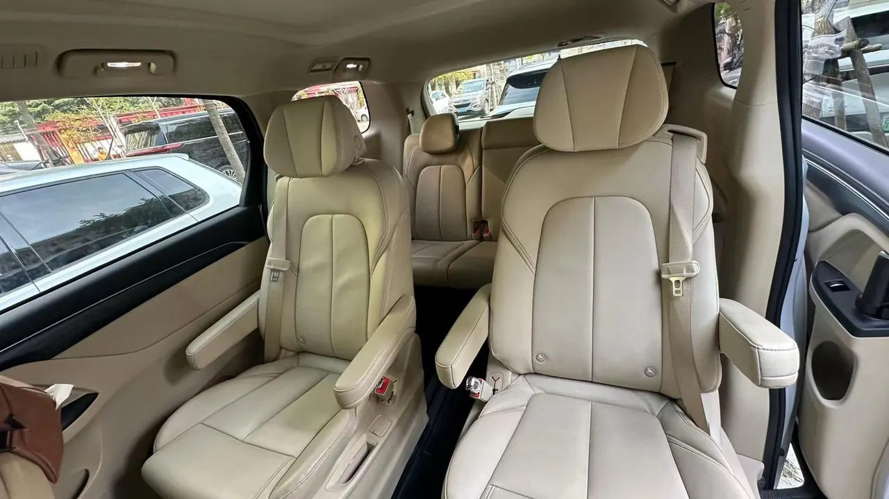 Buick 2022 GL8 ES Lu Zun 2.0T 653T Exclusive Automatic Gear 5