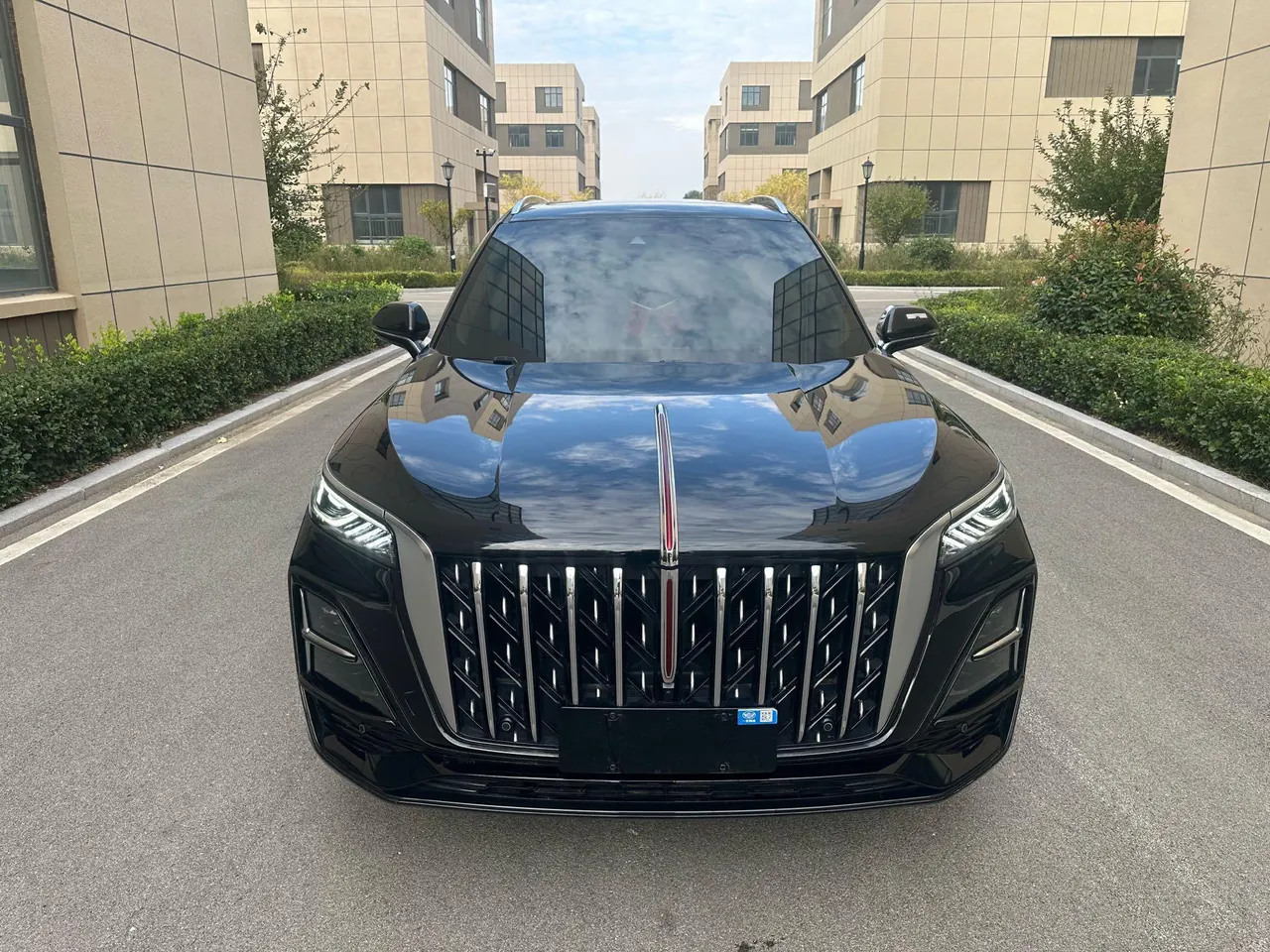 HongQi 2023 HS5 2.0T 4-wheel drive flag enjoy Pro version automatic gear 2