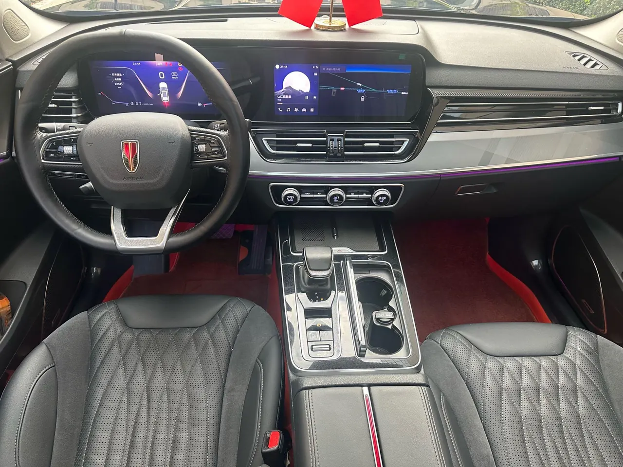 HongQi 2023 HS5 2.0T 4-wheel drive flag enjoy Pro version automatic gear 7
