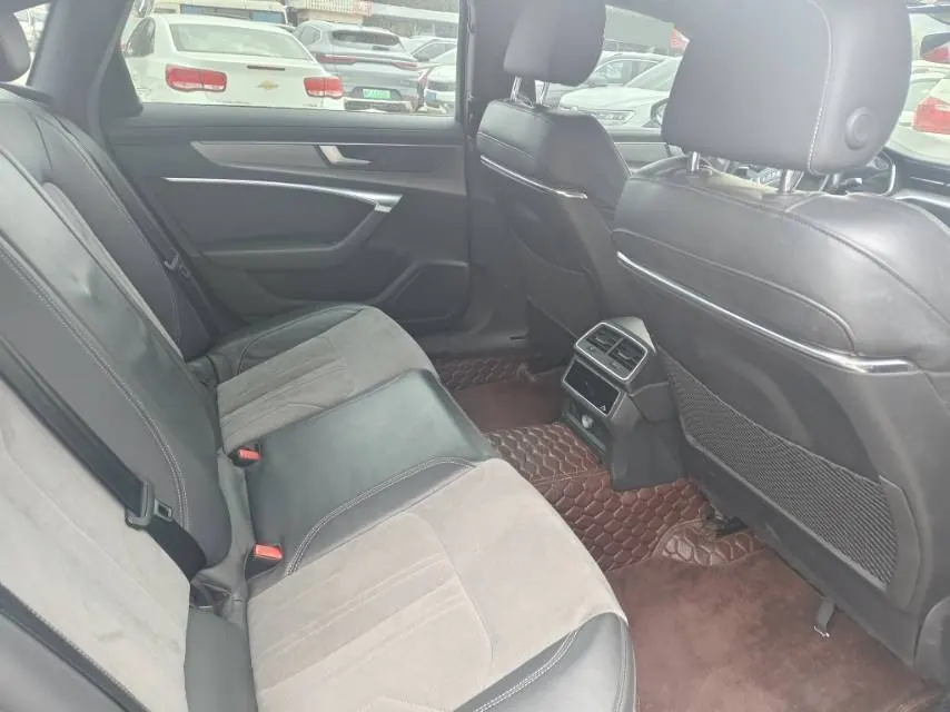 Audi 2022 A6L 2.0TFSI 45TFSI Selected Dynamic Automatic 8