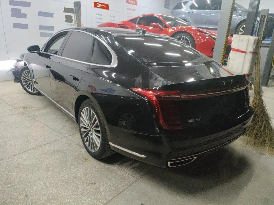 HongQi 2020 H9 48V 2.0T Zhilian Qi Chang Edition Automatic Gear 4