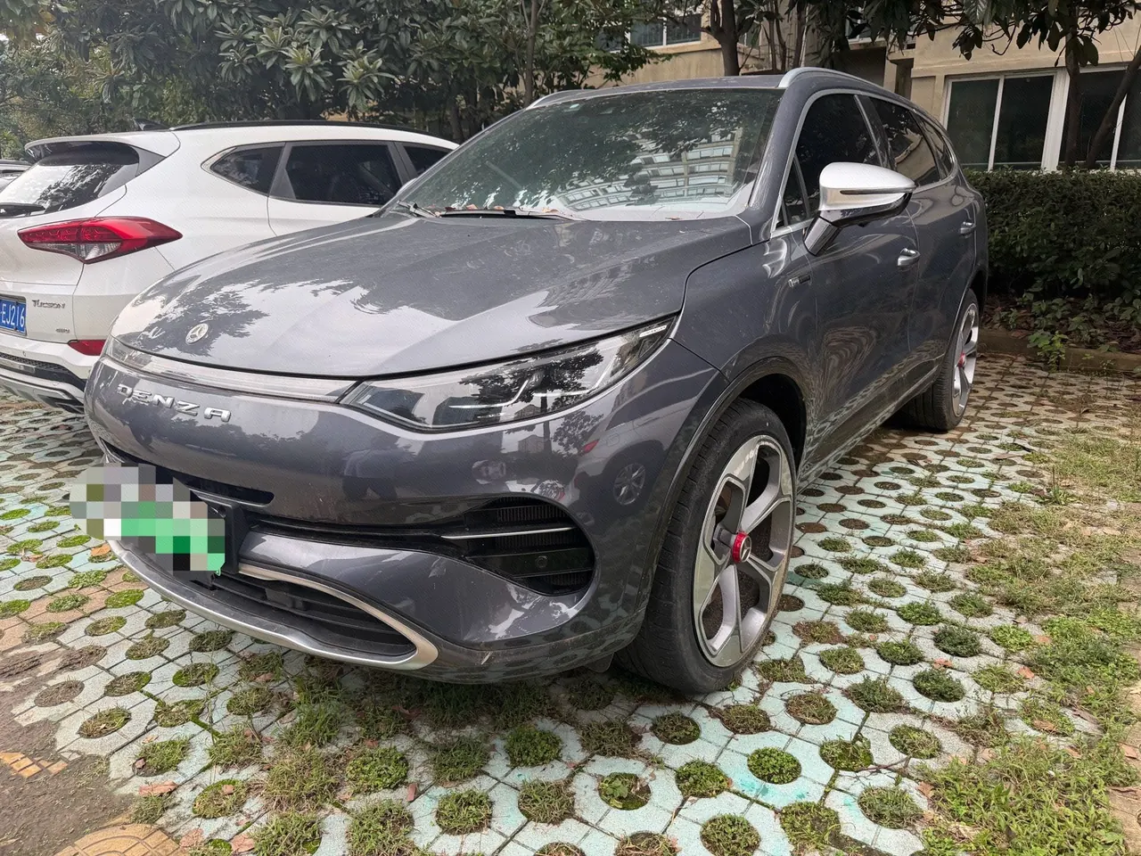 Open image lightbox: Denza 2020 Denza X PHEV 2.0T Ultimate Automatic Gear