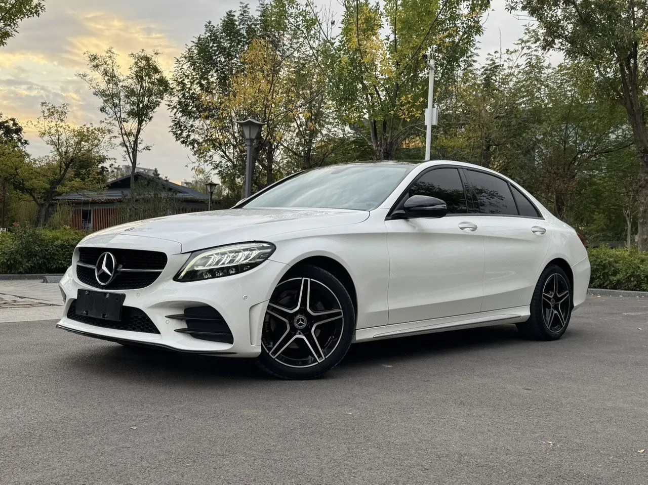 Mercedes Benz Class C 2021 C 260 L 48V 1.5T Sports Star Yao Zhen Tibetan Edition Automatic Gear - View 1