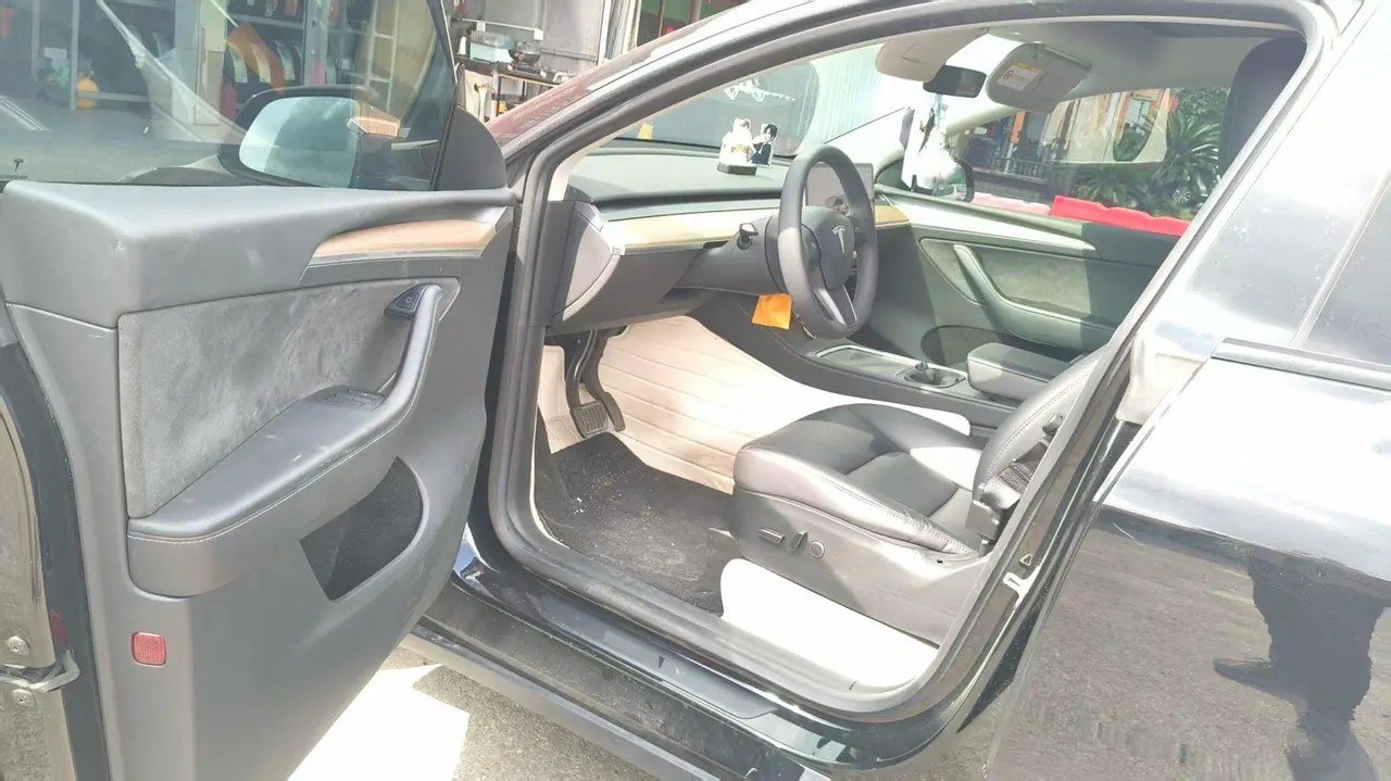 Tesla 2022 Model Y long endurance all-wheel drive version (modified) automatic gear 3
