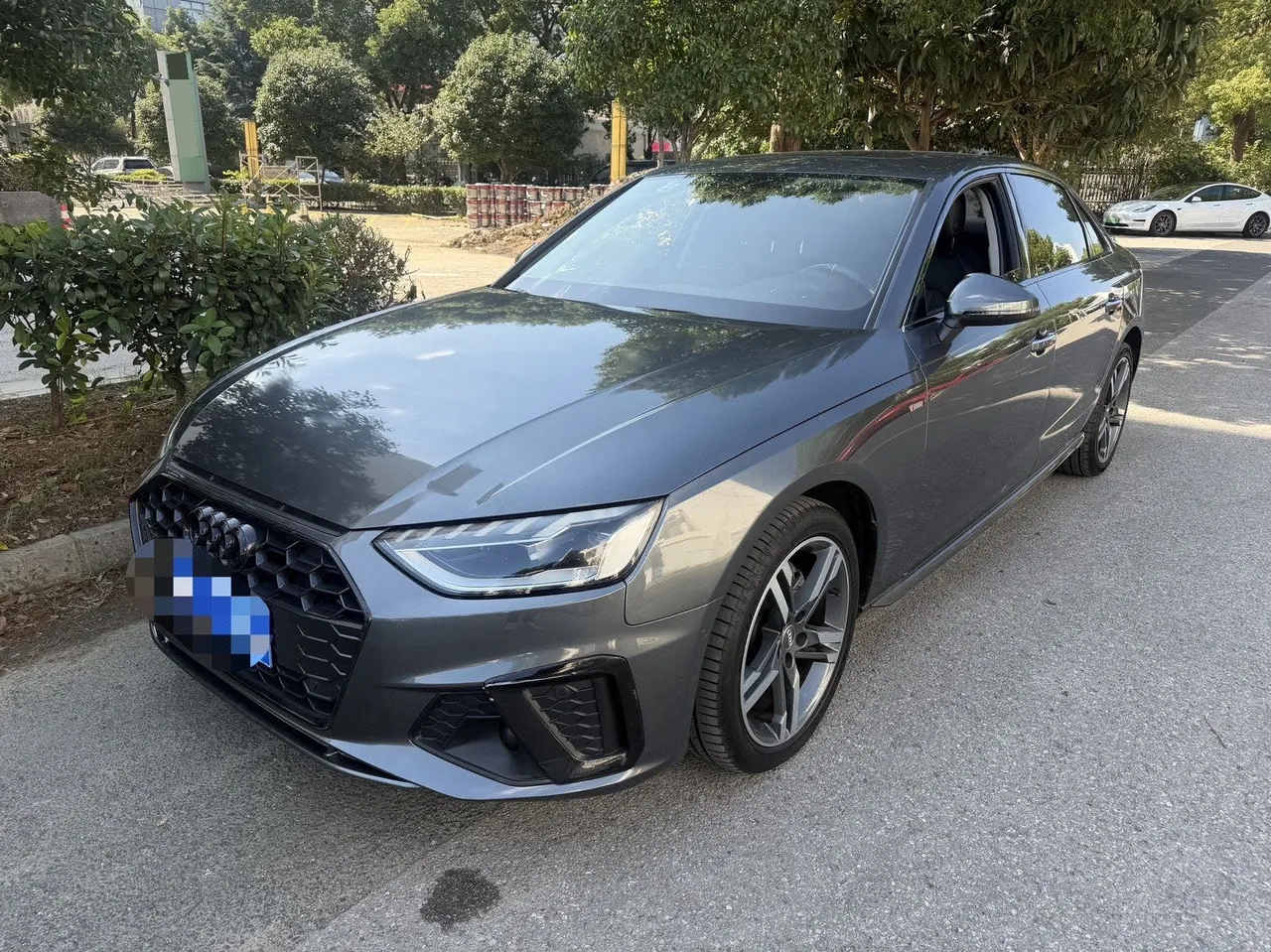 Audi 2020 A4L 2.0TFSI 40TFSI Fashion Dynamic Automatic - View 1