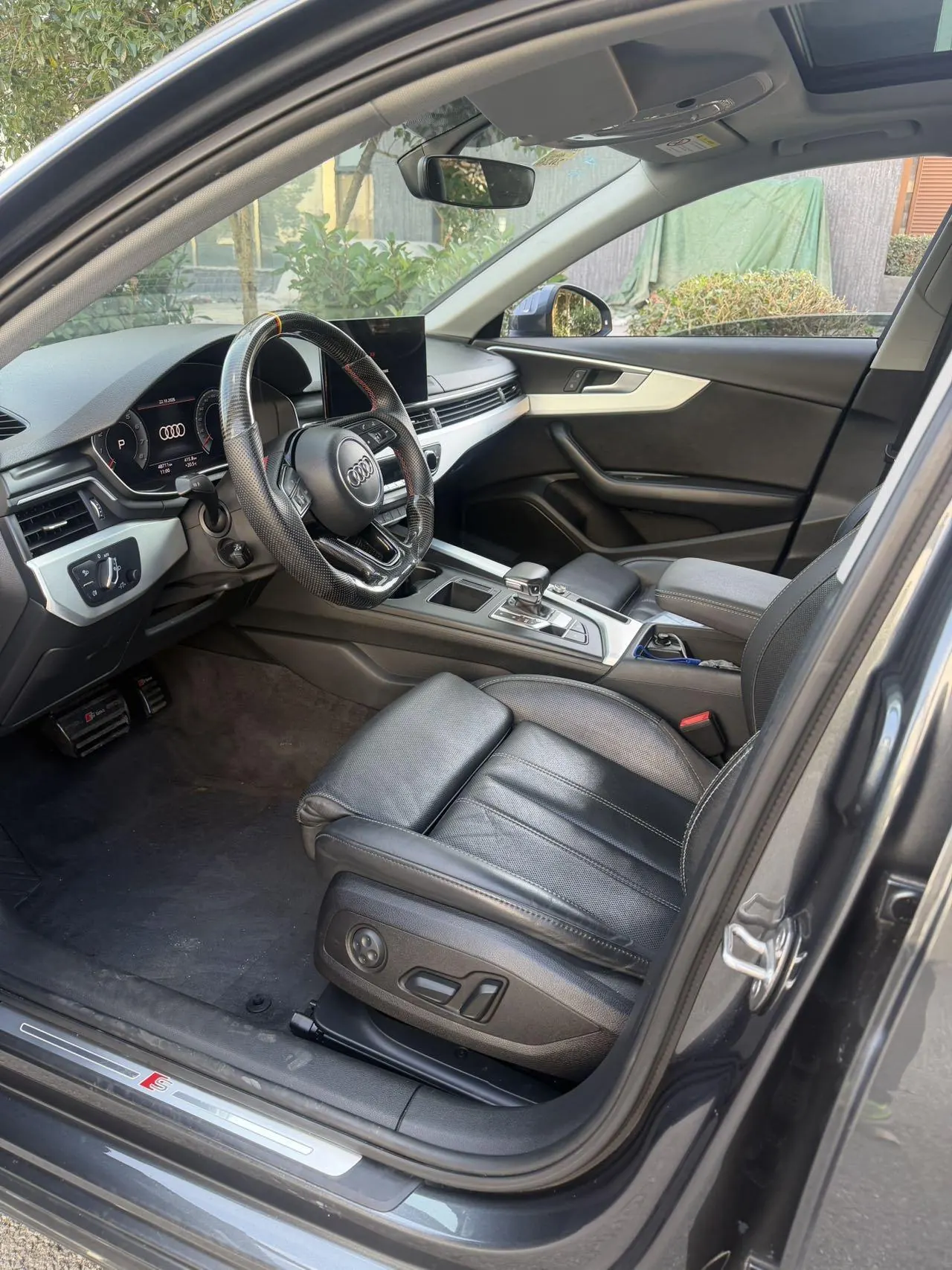 Audi 2020 A4L 2.0TFSI 40TFSI Fashion Dynamic Automatic 4