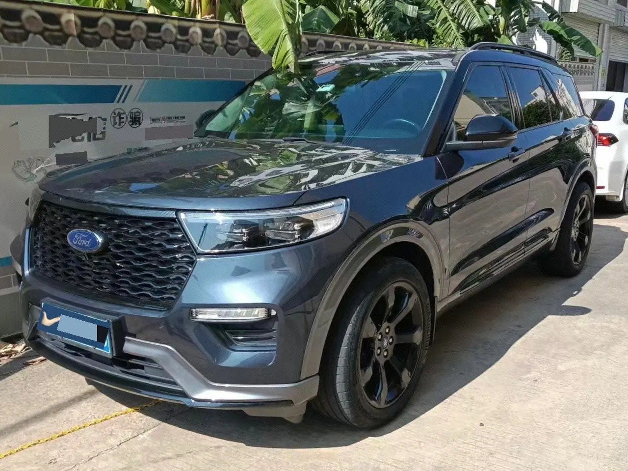 Ford 2020 Explorer 2.3T EcoBoost 14250.00g Drive Fashion Edition 6-seat Automatic Gear - View 1