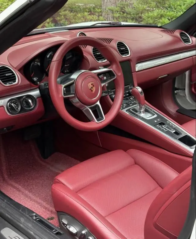 Porsche 718 (Imported) 2020 718 Boxer 2.0T Automatic 3