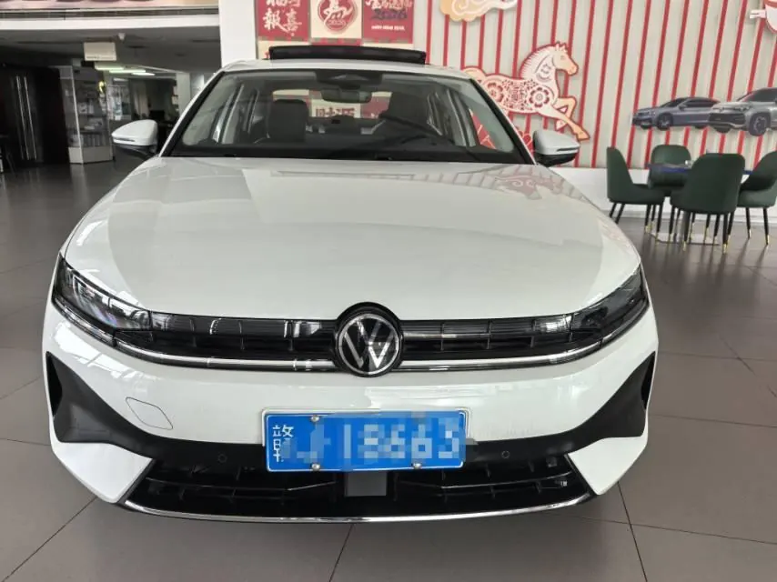 Volkswagen 2026 Sagittarius L 1.5TSI 300TSI Luxury Automatic 2