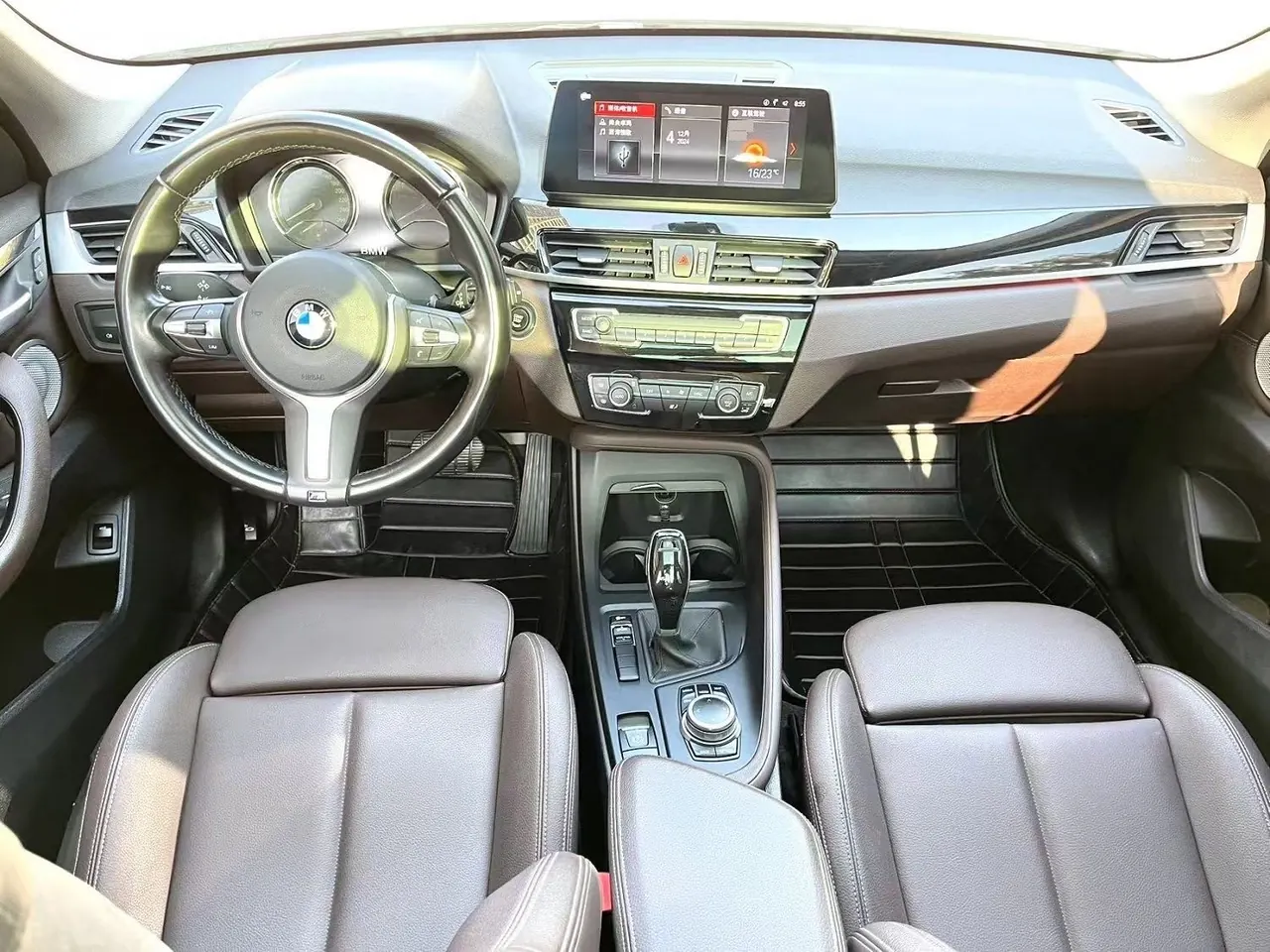 BMW 2021 X1 sDrive25Li 2.0T Leading Automatic Gear 5