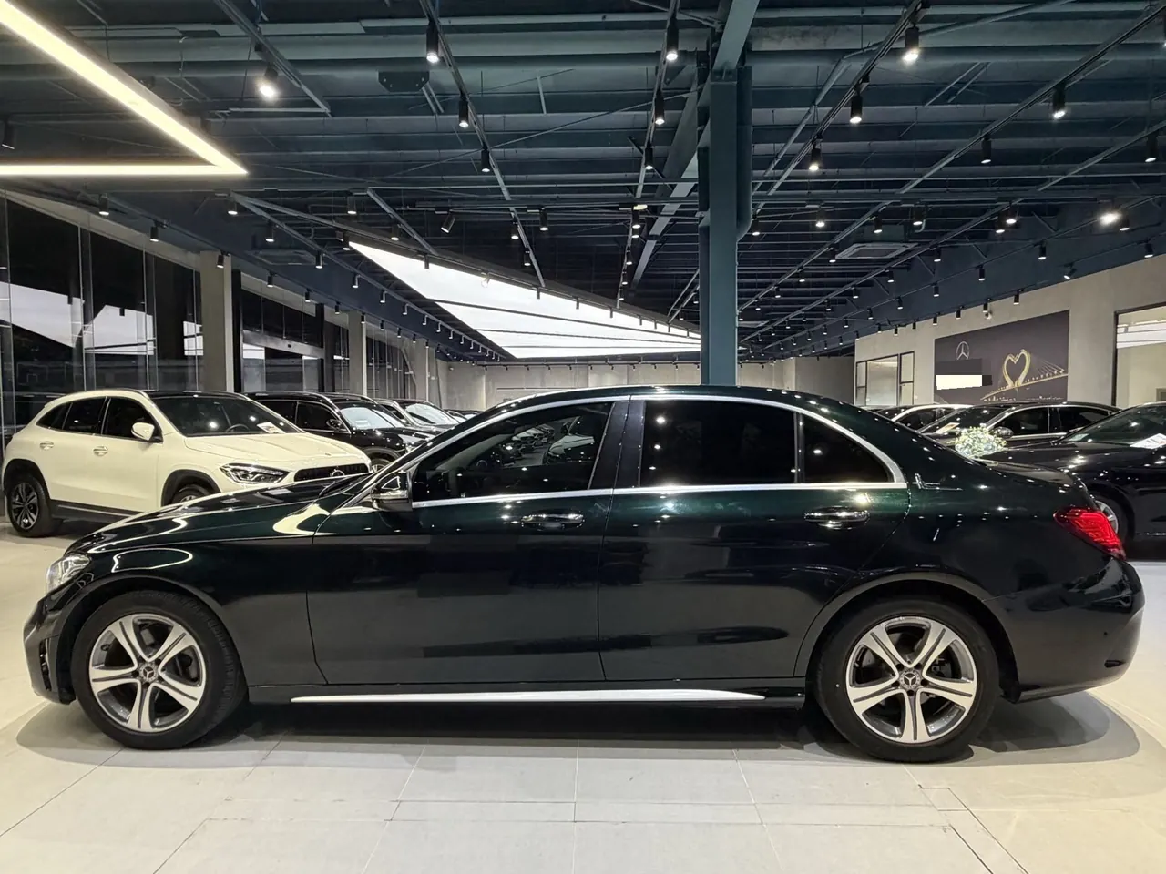Mercedes Benz Class C 2020 C 260 L 48V 1.5T Sports Edition Automatic Gear 13