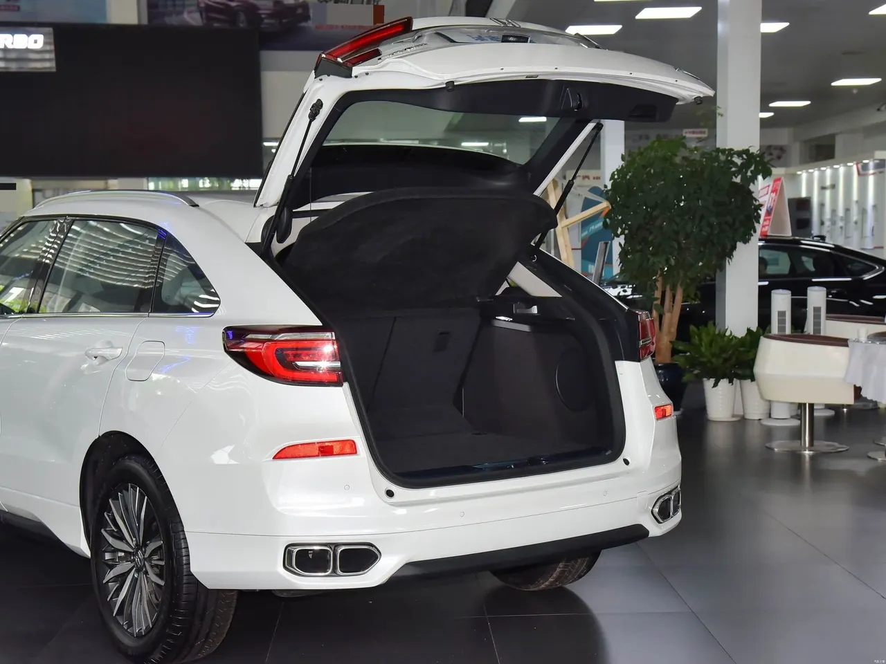 Honda 2020 Crown Road 1.5T Stepless 240TURBO Two-Drive Comfortable Edition Automatic Gear 5