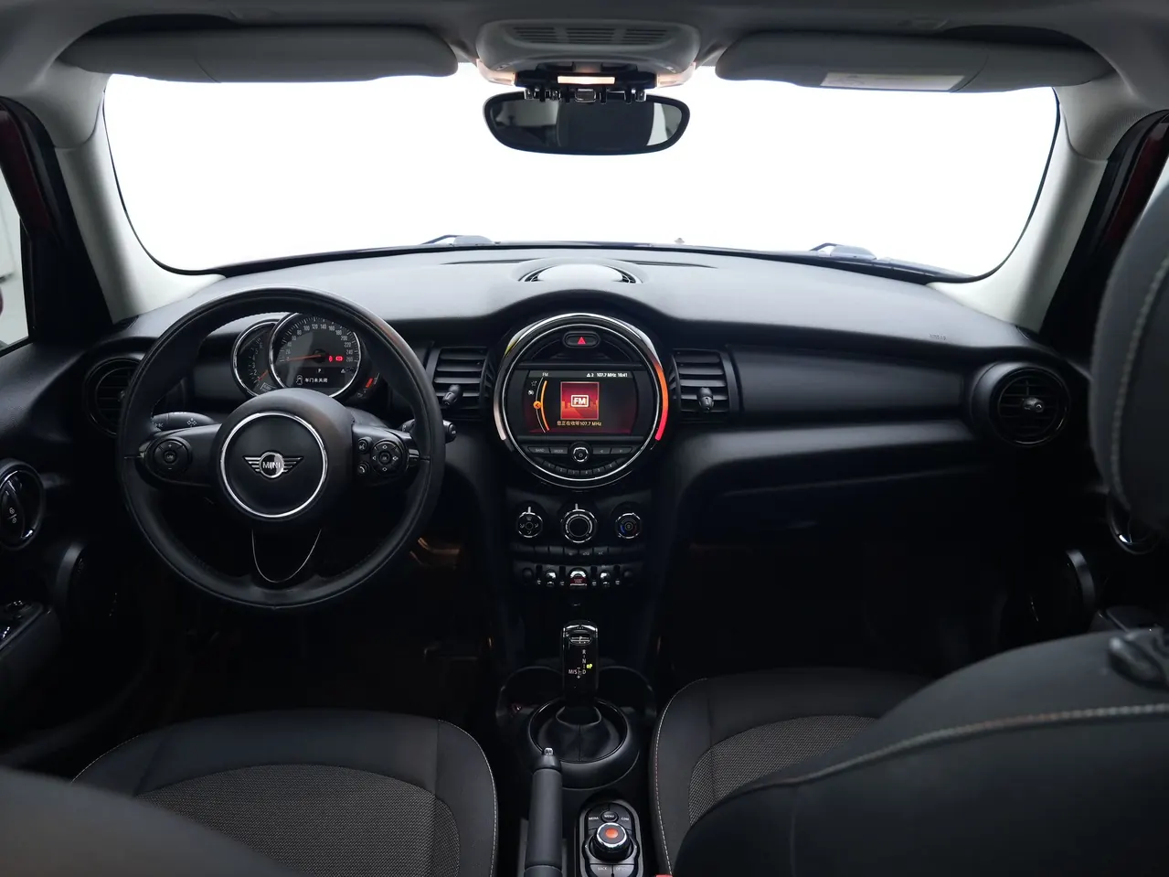 MINI Mini (imported) 2020 Mini One 1.5T automatic gear 7
