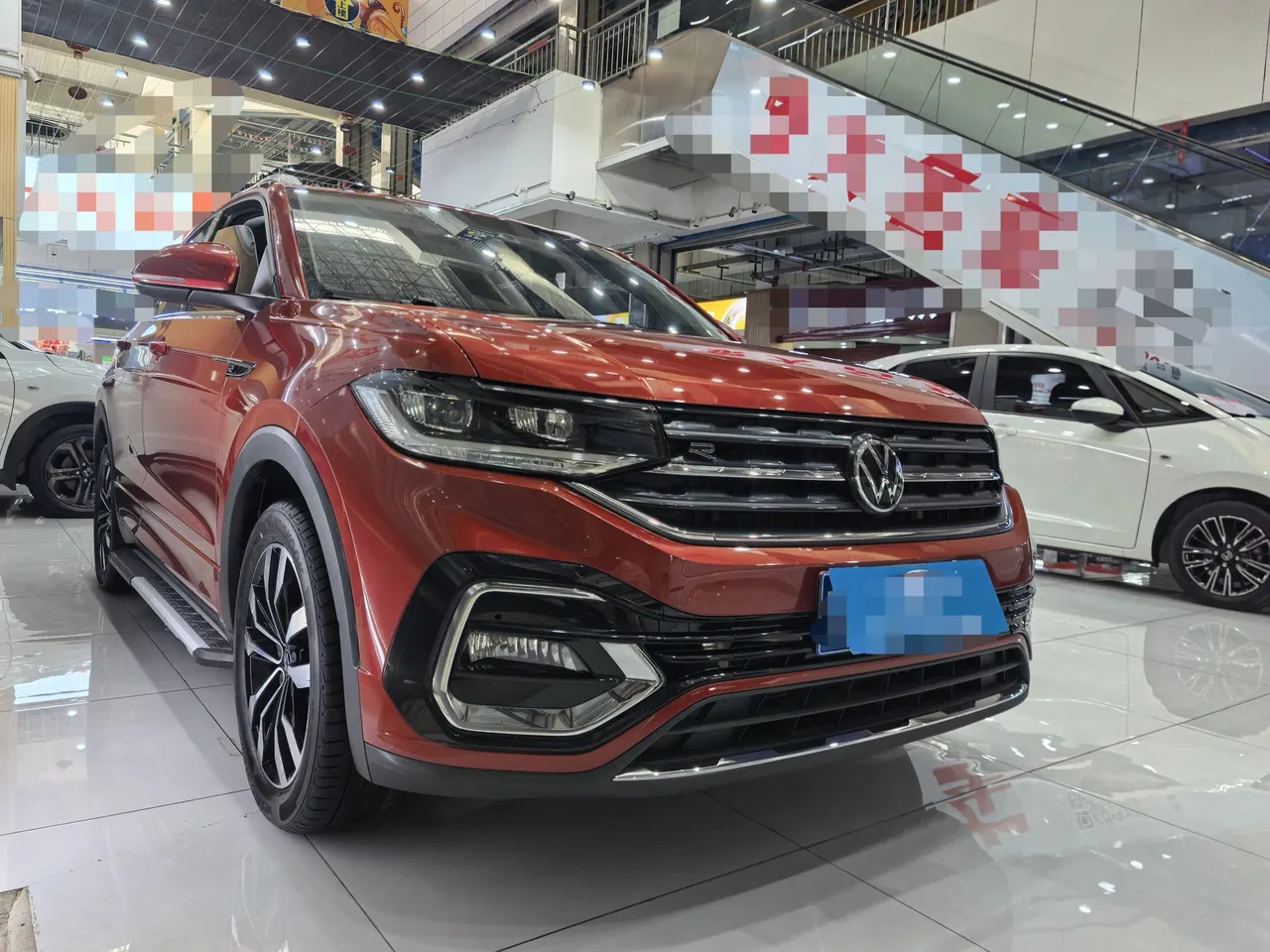 Volkswagen 2020 Shadow 1.5 R-Line Automatic Transmission 2