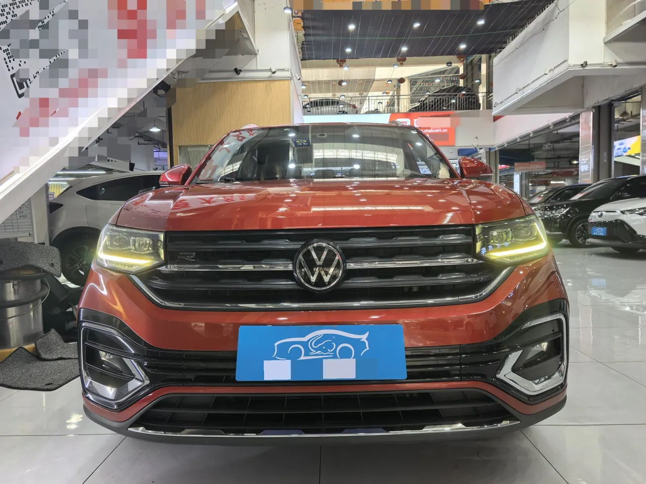 Volkswagen 2020 Shadow 1.5 R-Line Automatic Transmission 5