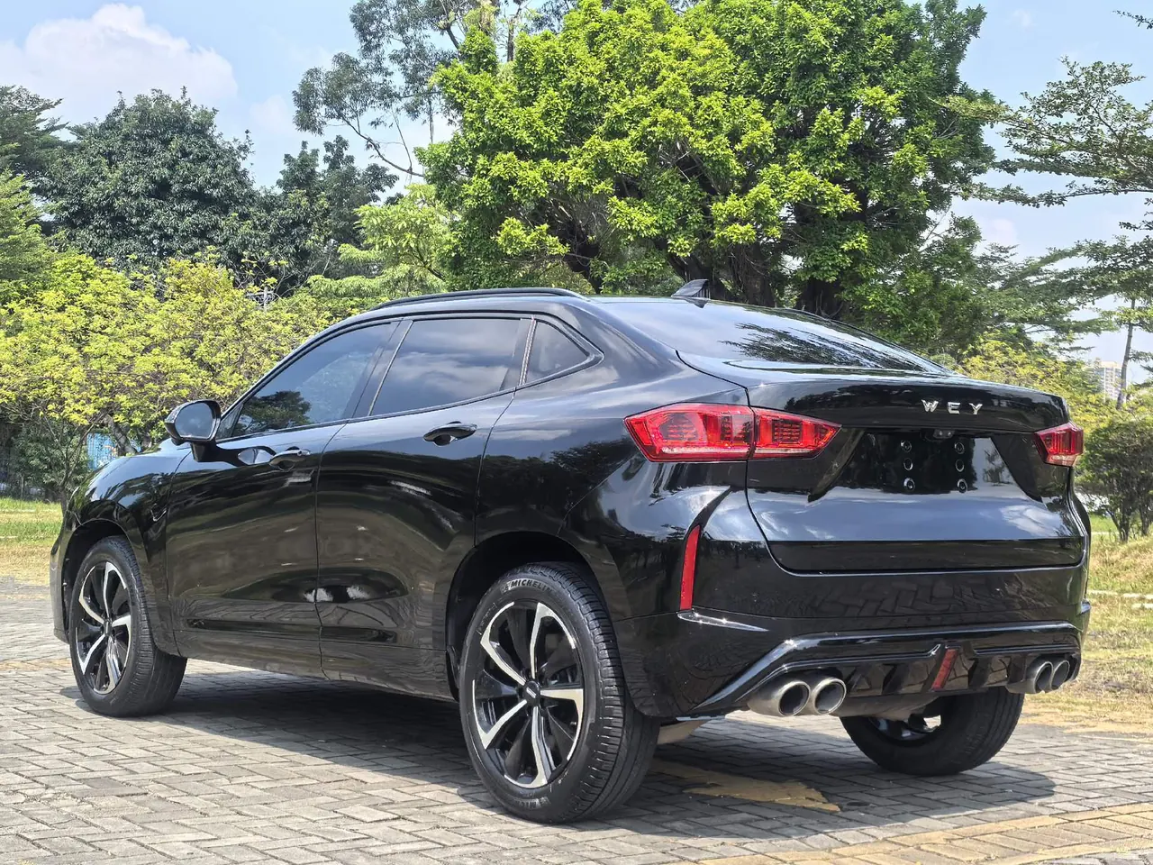 WEY 2020 VV7 GT 2.0T Super Luxury Automatic Gear 3