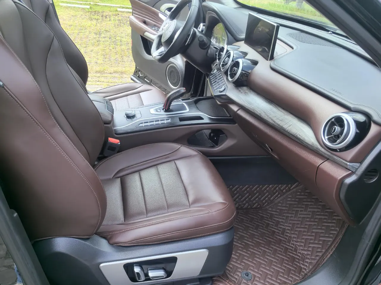 WEY 2020 VV7 GT 2.0T Super Luxury Automatic Gear 6