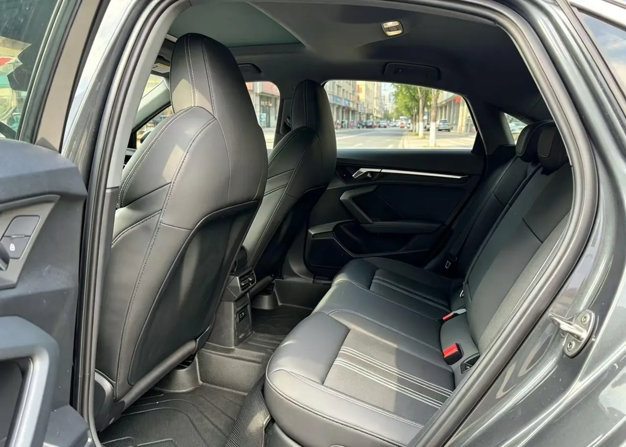 Audi 2021 A3L Limousine 1.4TFSI 35TFSI Fashion Sports Automatic 4