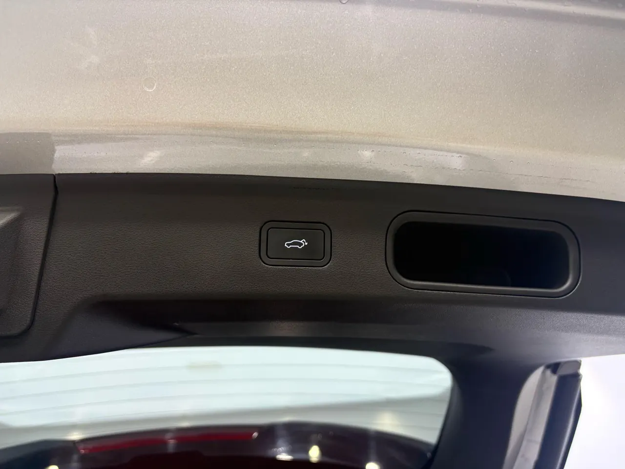 Geely Galaxy 2026 M7 Yuanhang Home 1.5 225km Discovery Edition Automatic Gear 6