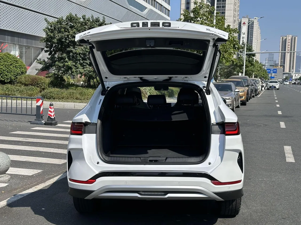 BYD Song PLUS New Energy 2021 Song PLUS DM-i 1.5 Stepless 110KM Flagship Automatic Gear 6