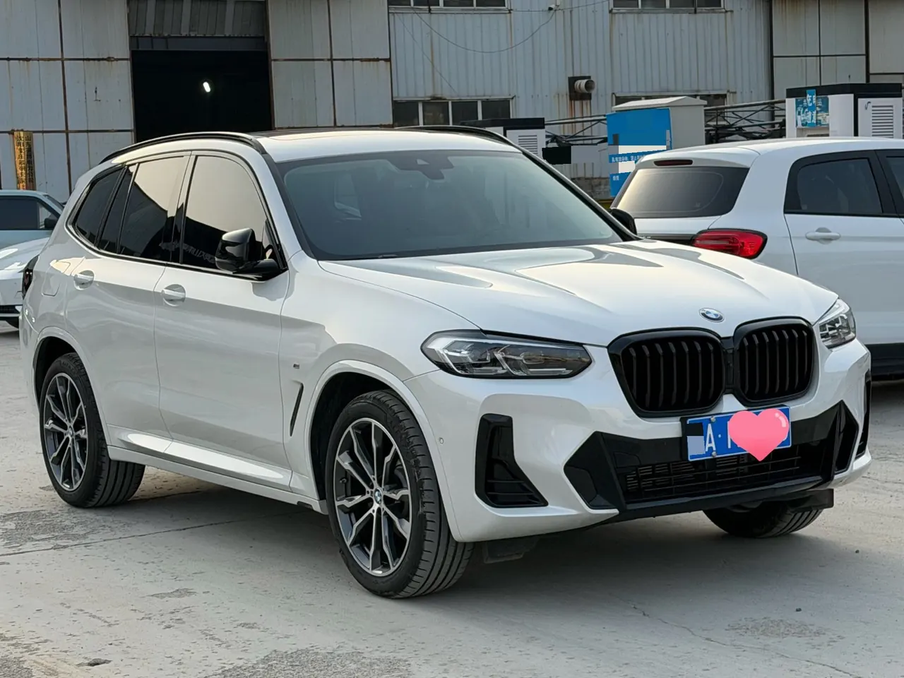 BMW 2023 X3 xDrive30i 2.0T Leading M Obsidian Night Kit (Changed) Automatic Gear 3