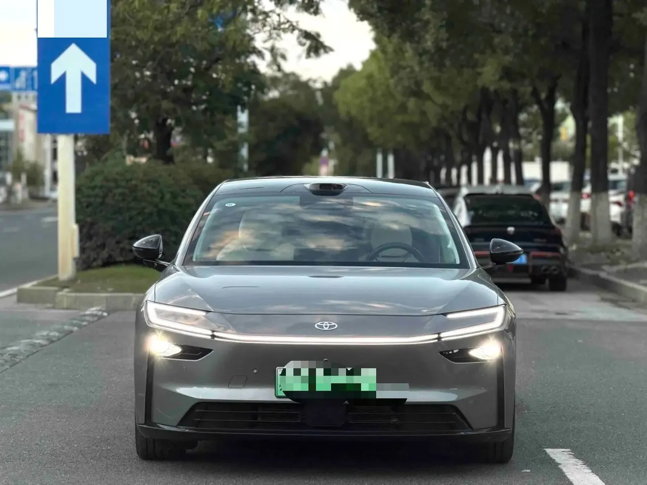 Toyota 2026 Platinum Intelligence 7 710 Ultra Laser Radar Edition Automatic Gear 2