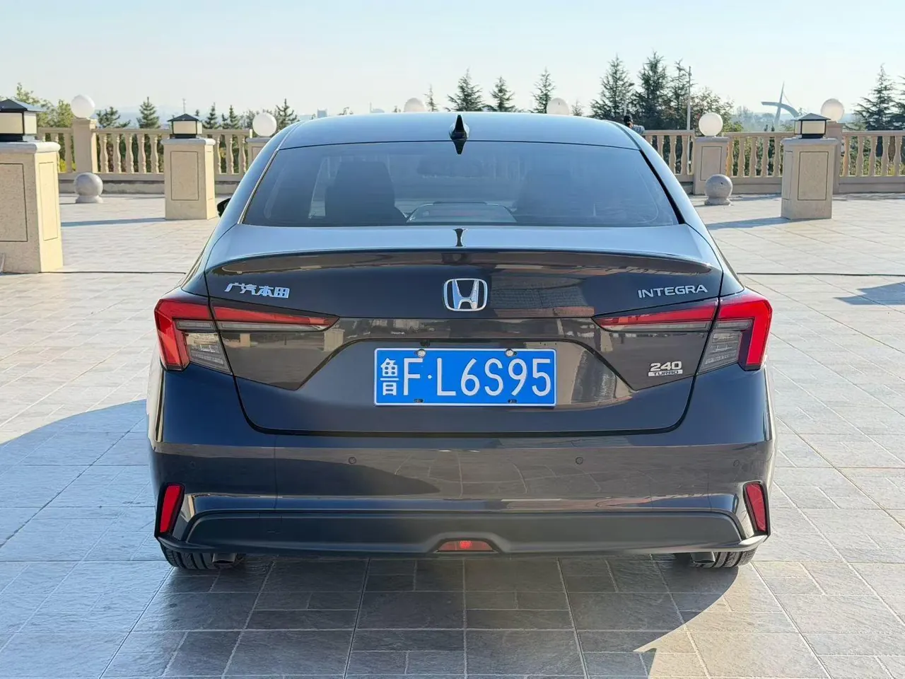 Honda 2023 model grid 1.5T stepless 240TURBO technology edition automatic gear 3