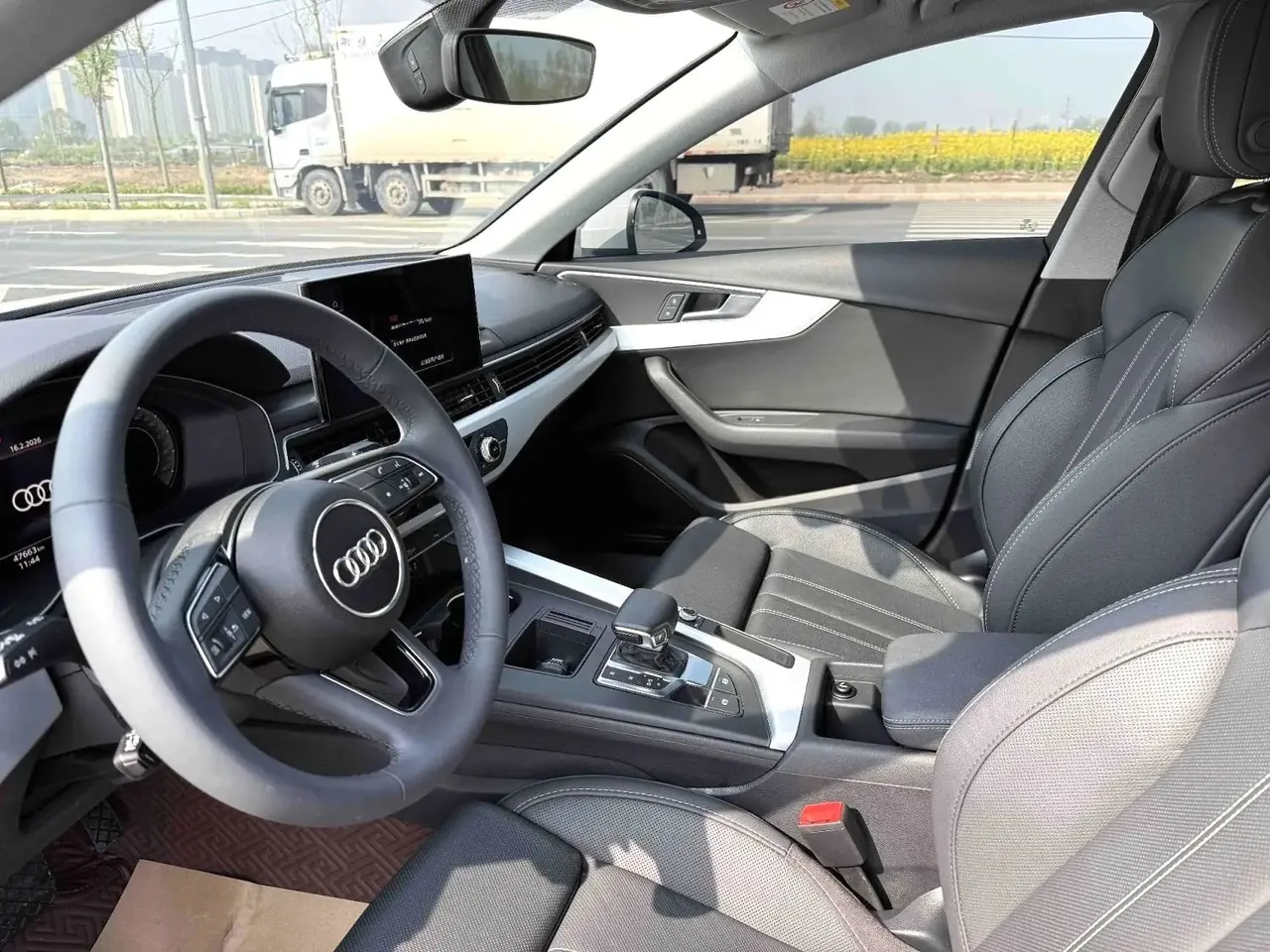 Audi 2020 A4L 2.0TFSI 35TFSI Fashion Dynamic Automatic 9