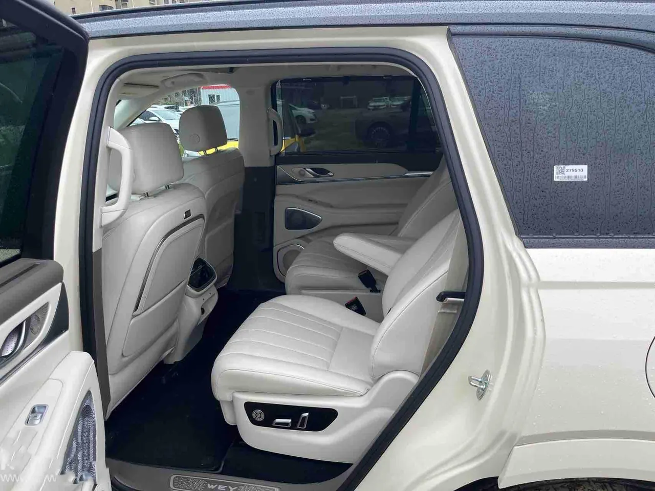 WEY 2026 Blue Mountain DHT 1.5T Intelligent Advanced Edition Four-wheel Drive Max Automatic Gear 3