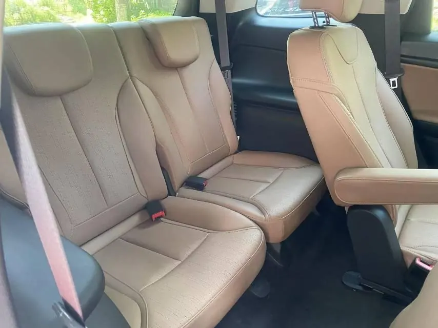 Buick 2021 GL6 48V 1.3T 323T interconnected distinguished automatic gear 10