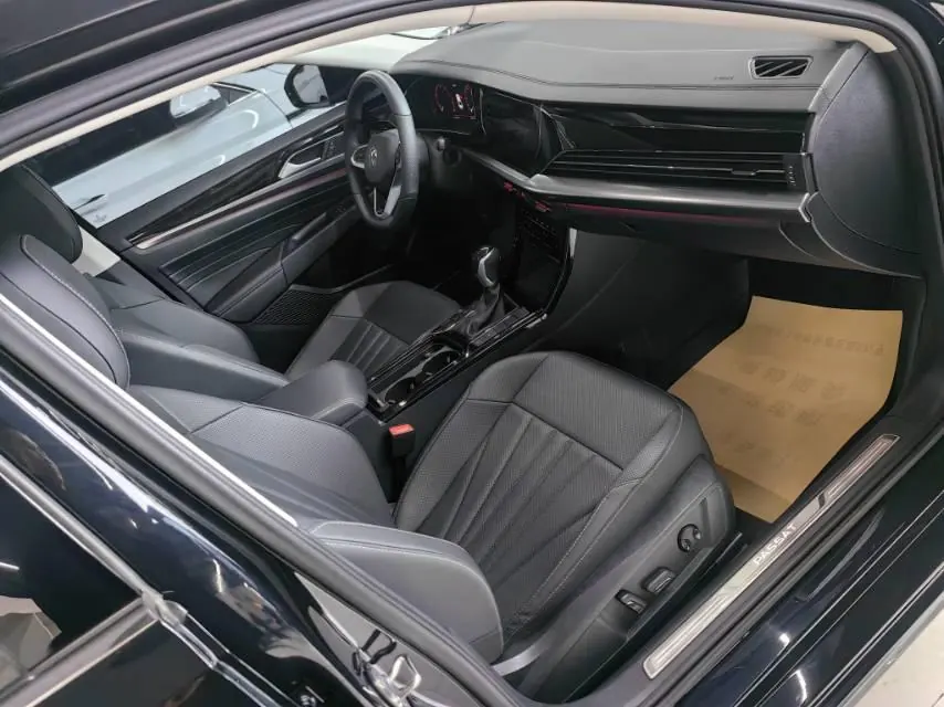 Volkswagen 2024 Passat 2.0TSI 380TSI Longyao Edition Automatic Gear 3