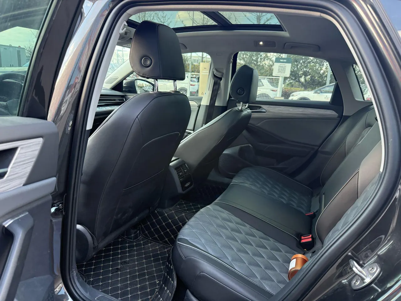 Volkswagen 2024 Sagittarius 1.5TSI 300TSI Exceed Edition Automatic Gear 4