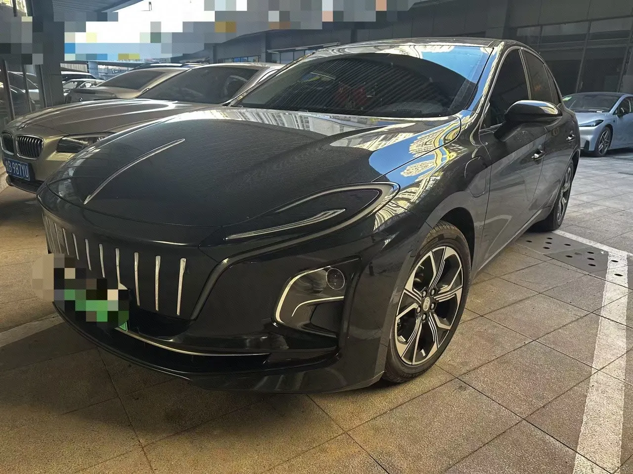 HongQi 2023 E-QM5 E-QM5 PLUS automatic gear - View 1