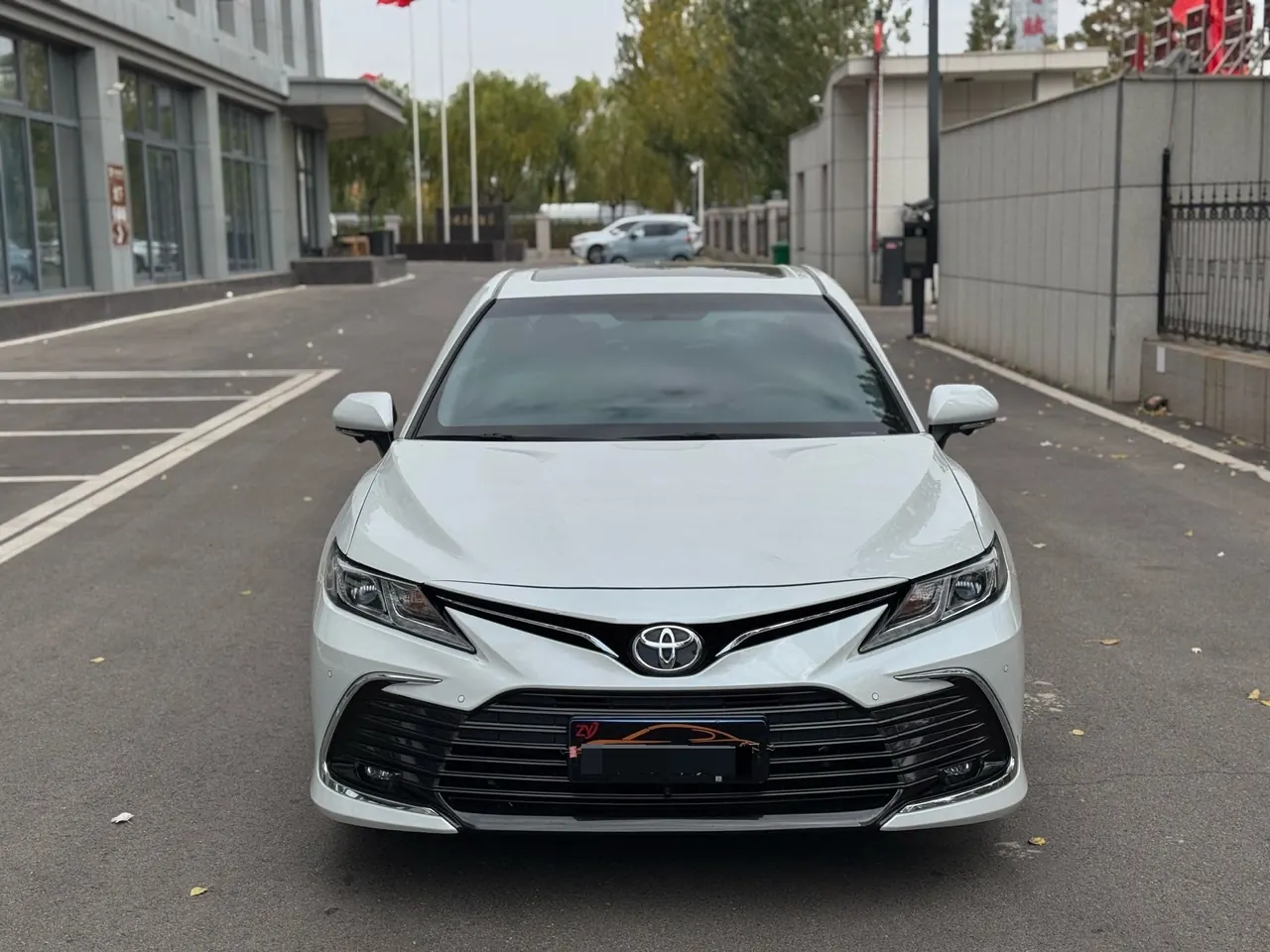 Toyota 2021 Camry 2.0G Stepless Deluxe Edition Automatic Gear 2