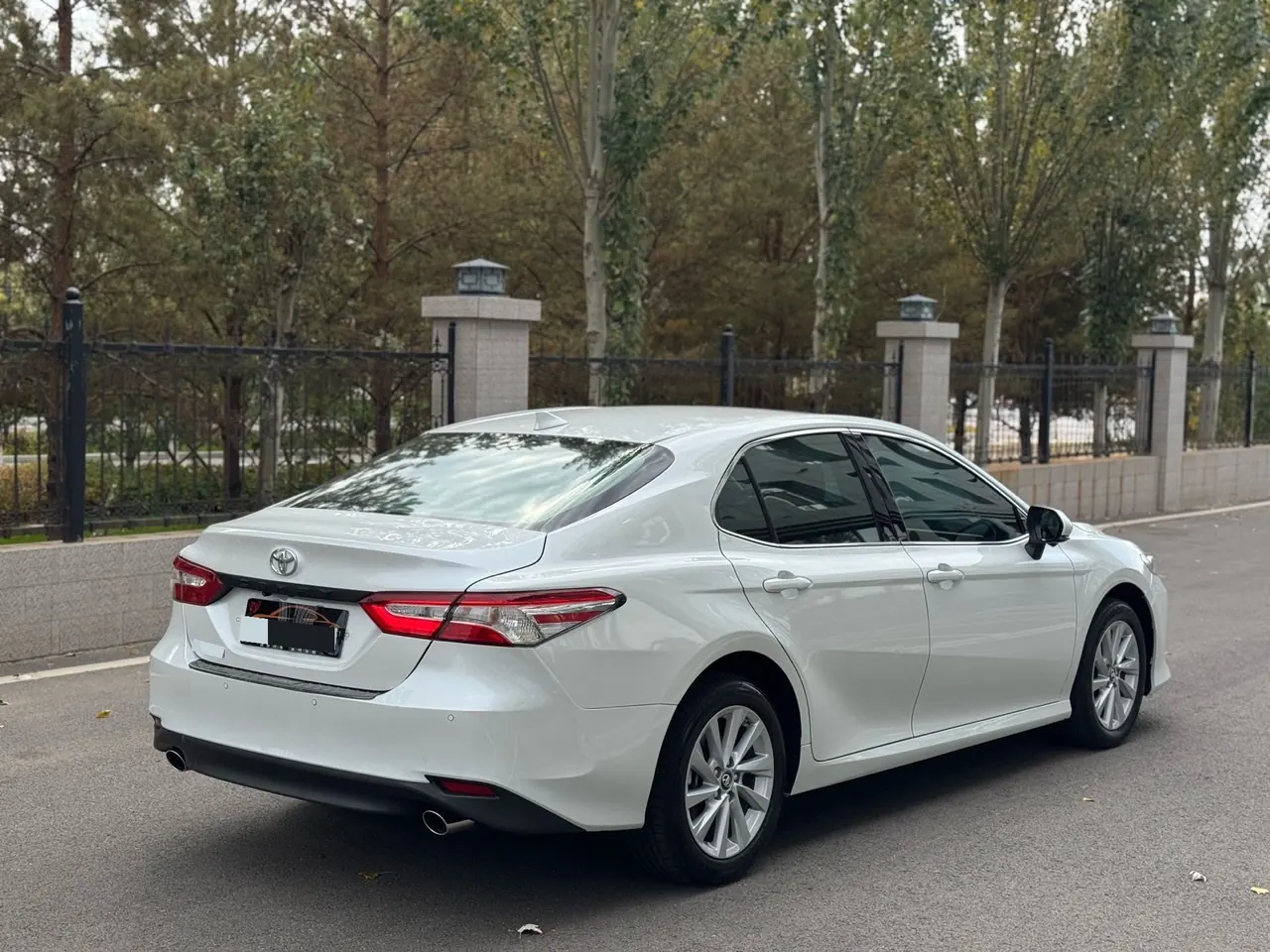 Toyota 2021 Camry 2.0G Stepless Deluxe Edition Automatic Gear 4