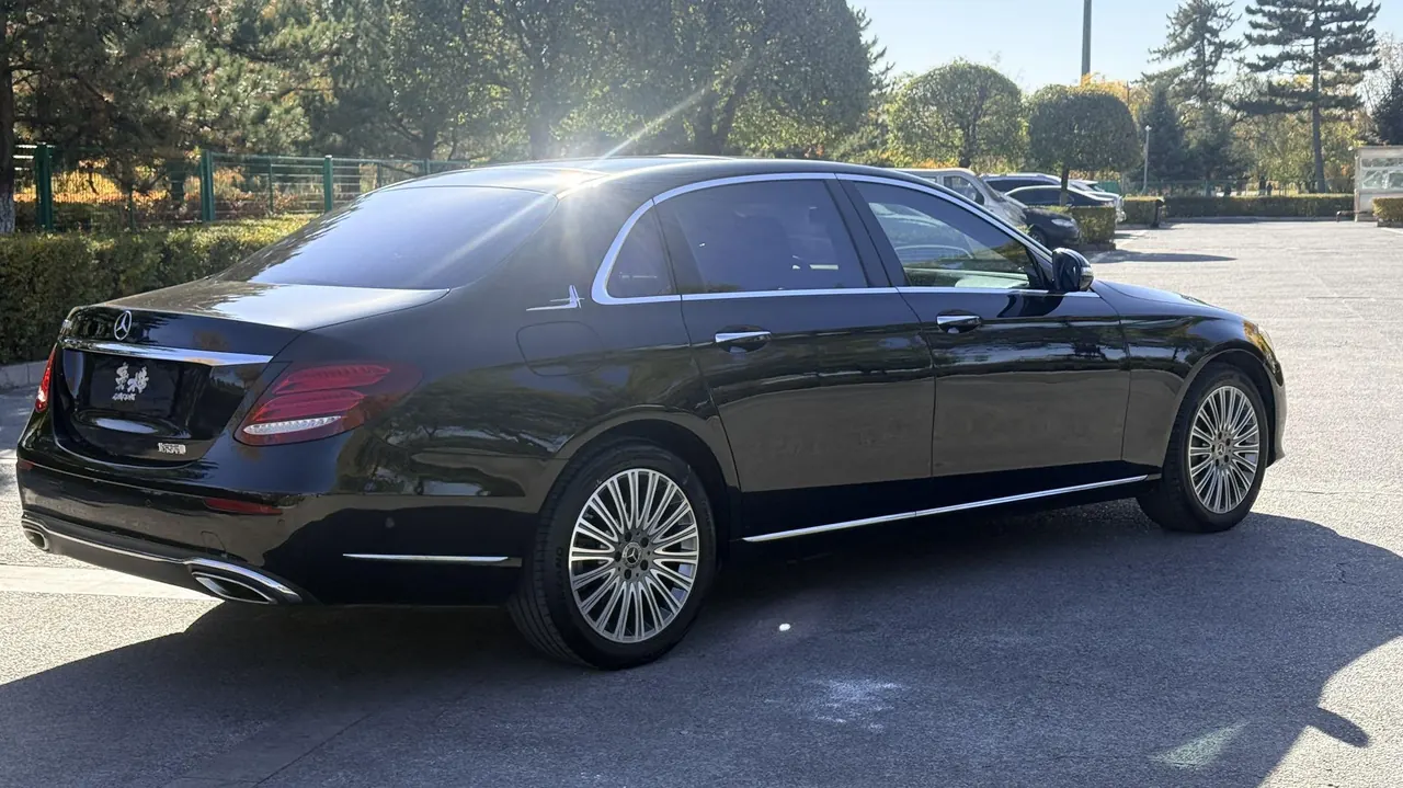 Mercedes Benz E-Class 2020 E 300 L 2.0T Fashion Automatic Gear 4