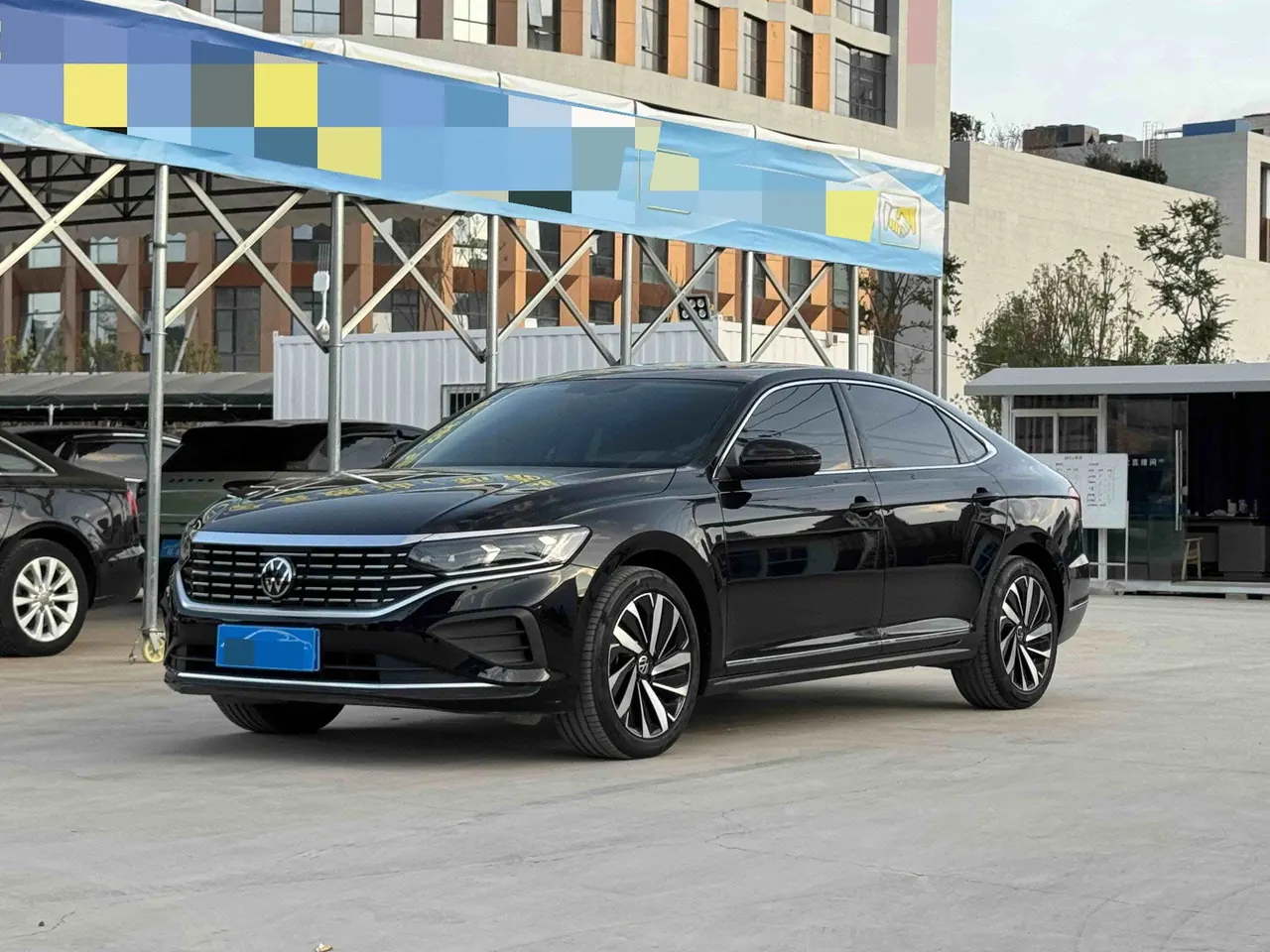 Volkswagen 2024 Passat 2.0TSI 330TSI Elite Edition Automatic - View 1
