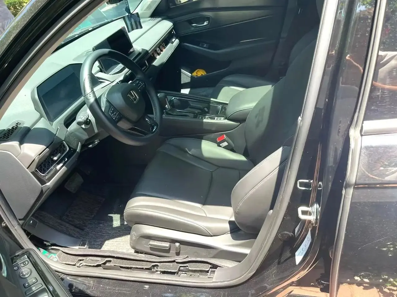 Honda 2023 INSPIRE (Yingshi Pai) 1.5T Stepless 260TURBO Elegant Automatic Gear 4