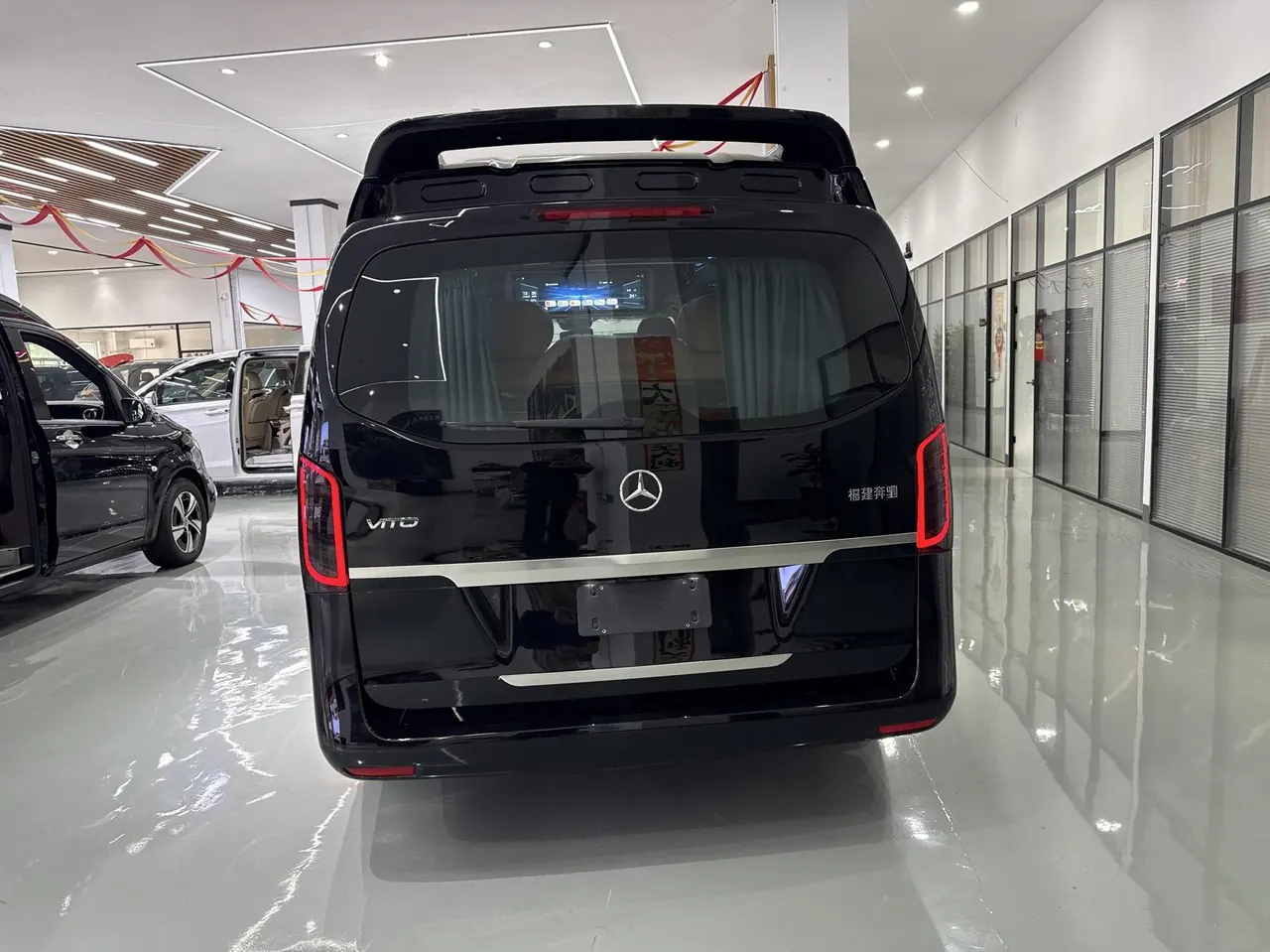 Mercedes Benz 2024 Vito 2.0T Business Edition 7-seat Automatic Gear 8