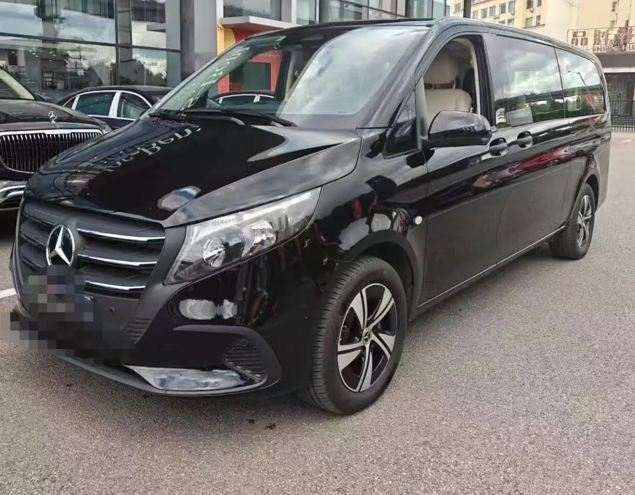 Mercedes Benz 2024 Vito 2.0T Business Edition 7-seat Automatic Gear 2