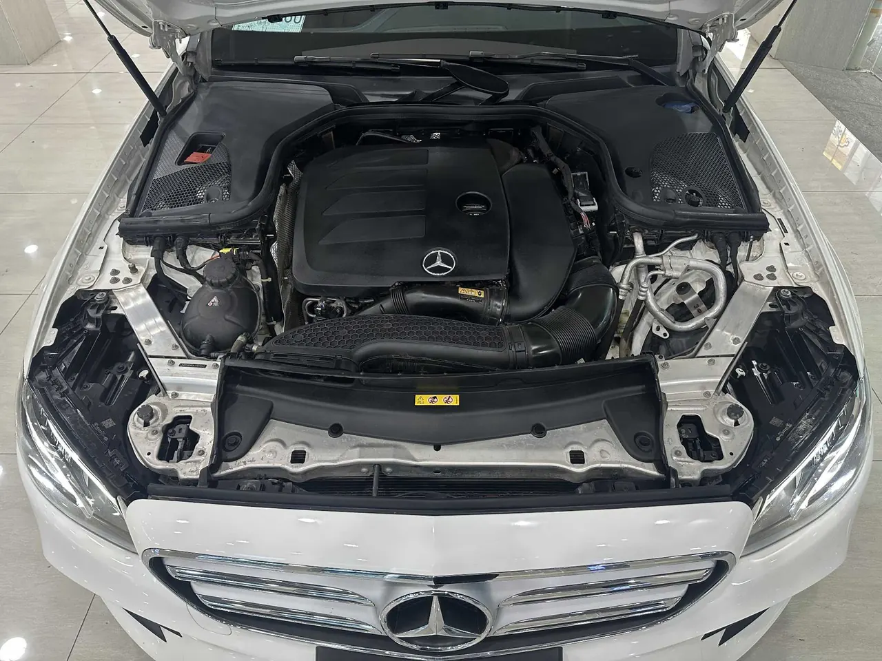 Mercedes Benz E-Class 2020 E 300 L 2.0T Sports Fashion Automatic Gear 14