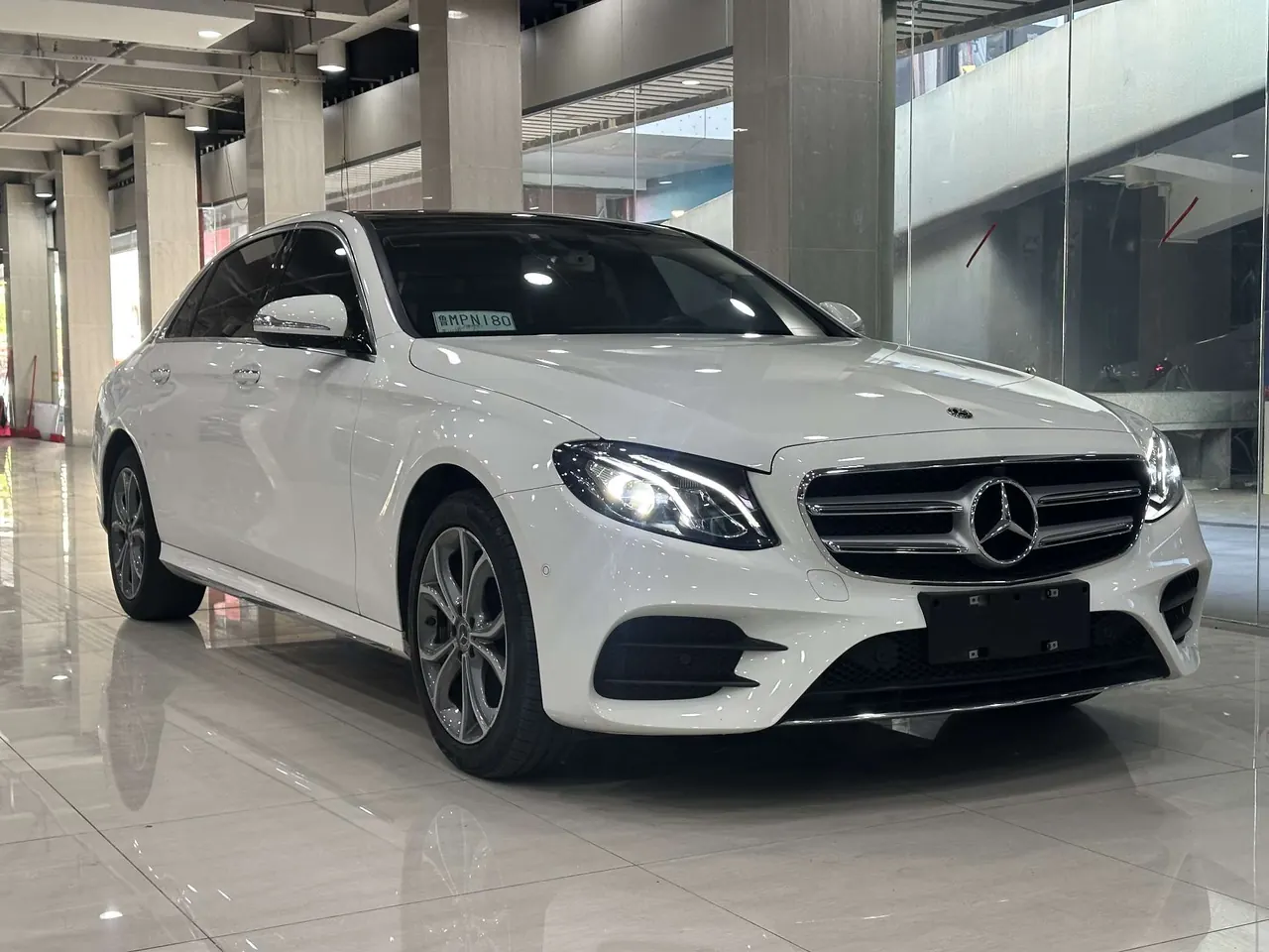 Mercedes Benz E-Class 2020 E 300 L 2.0T Sports Fashion Automatic Gear 3