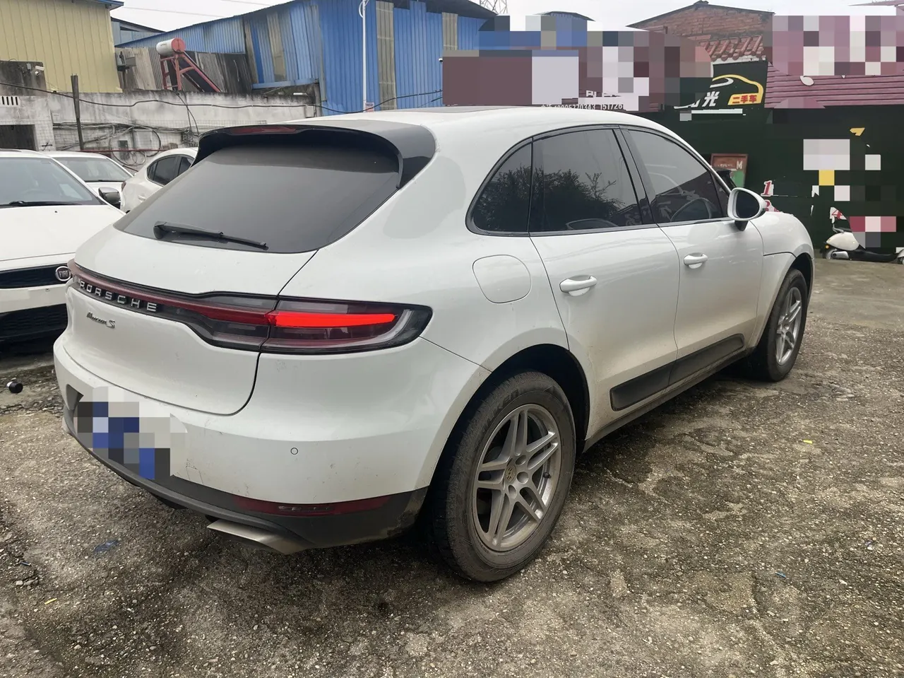 Porsche Macan (Imported) 2020 Macan 2.0T Automatic Gear 3