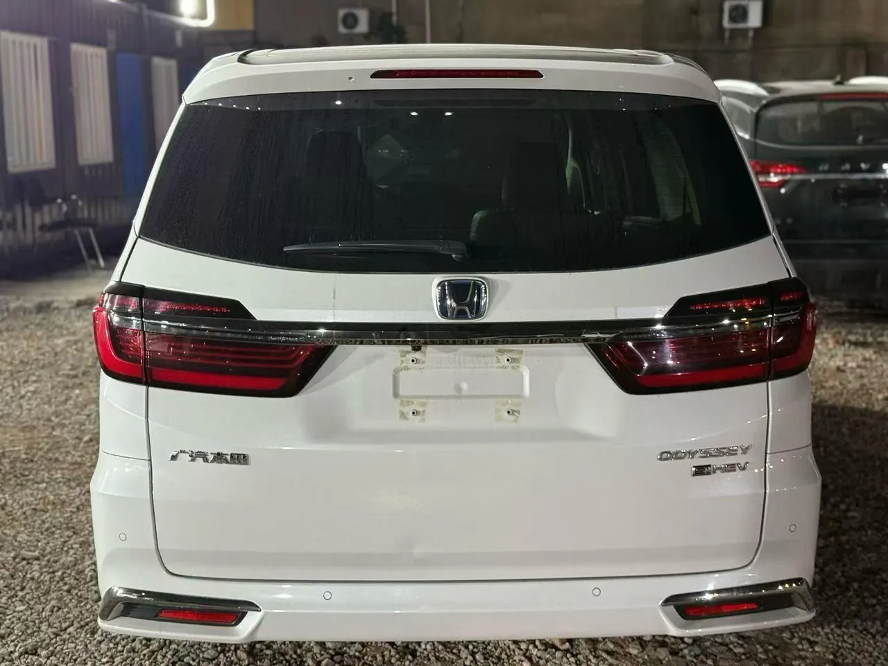 Honda 2024 Odyssey Hybrid 2.0 Stepless Sharp and Glory Edition Automatic Gear 7