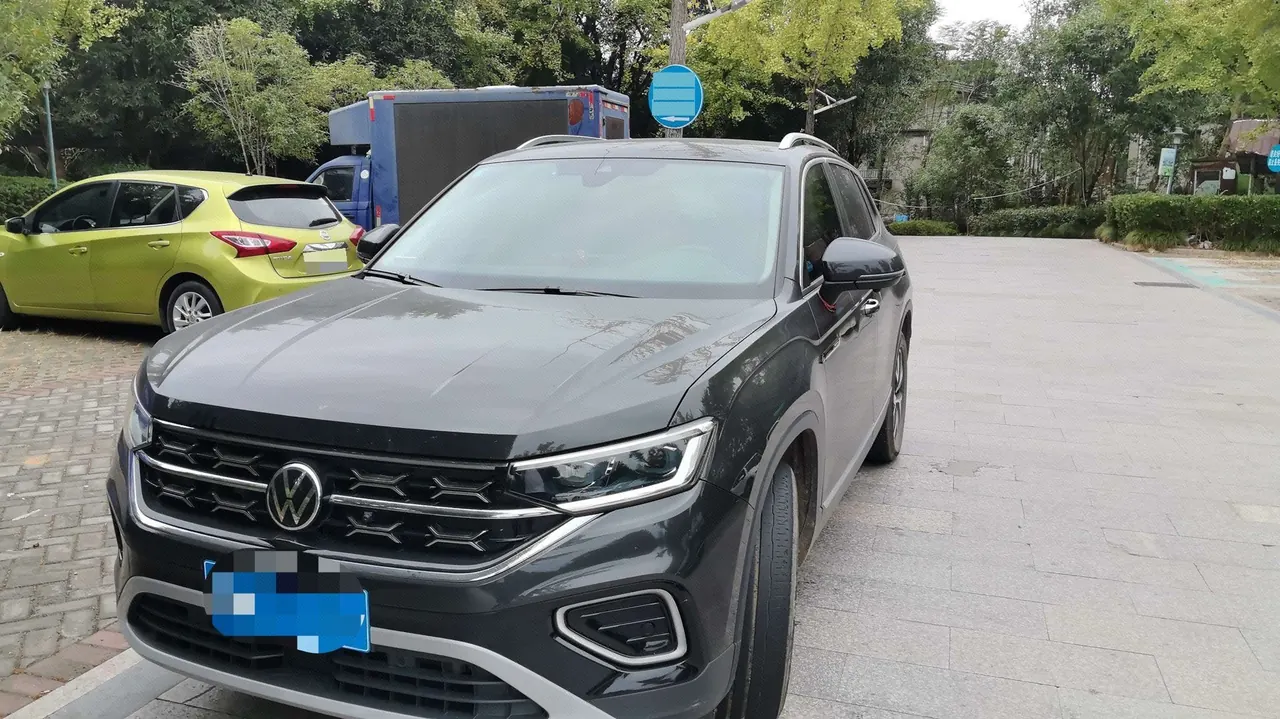 Volkswagen 2023 Tanyue 2.0TSI 330TSI Two-Drive Luxury Plus Advanced Edition Automatic Gear - View 1