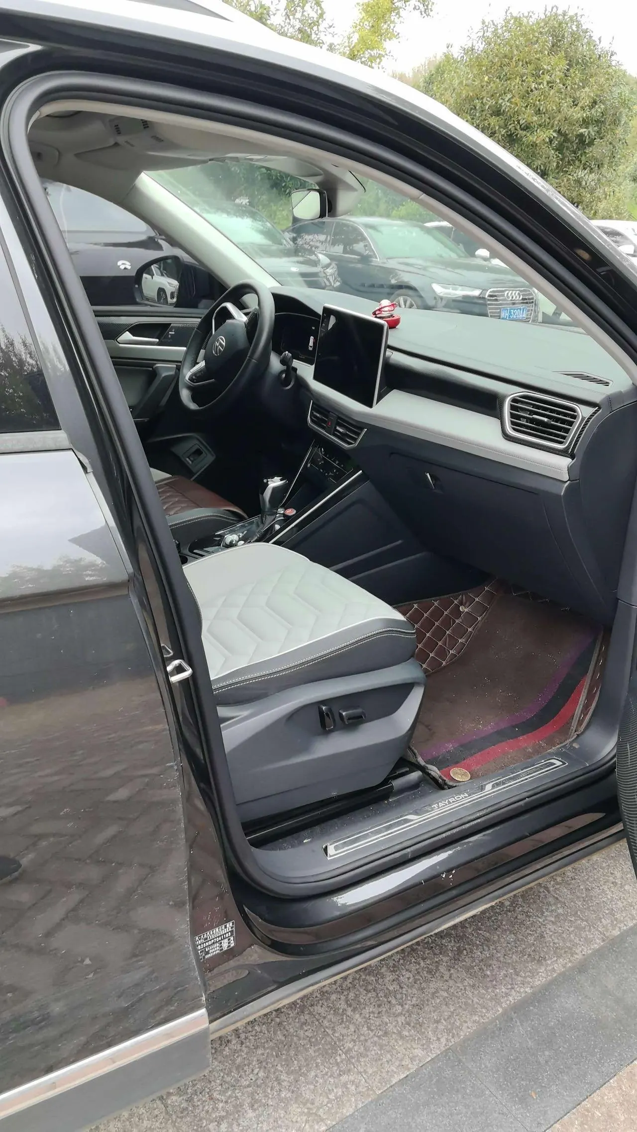 Volkswagen 2023 Tanyue 2.0TSI 330TSI Two-Drive Luxury Plus Advanced Edition Automatic Gear 2