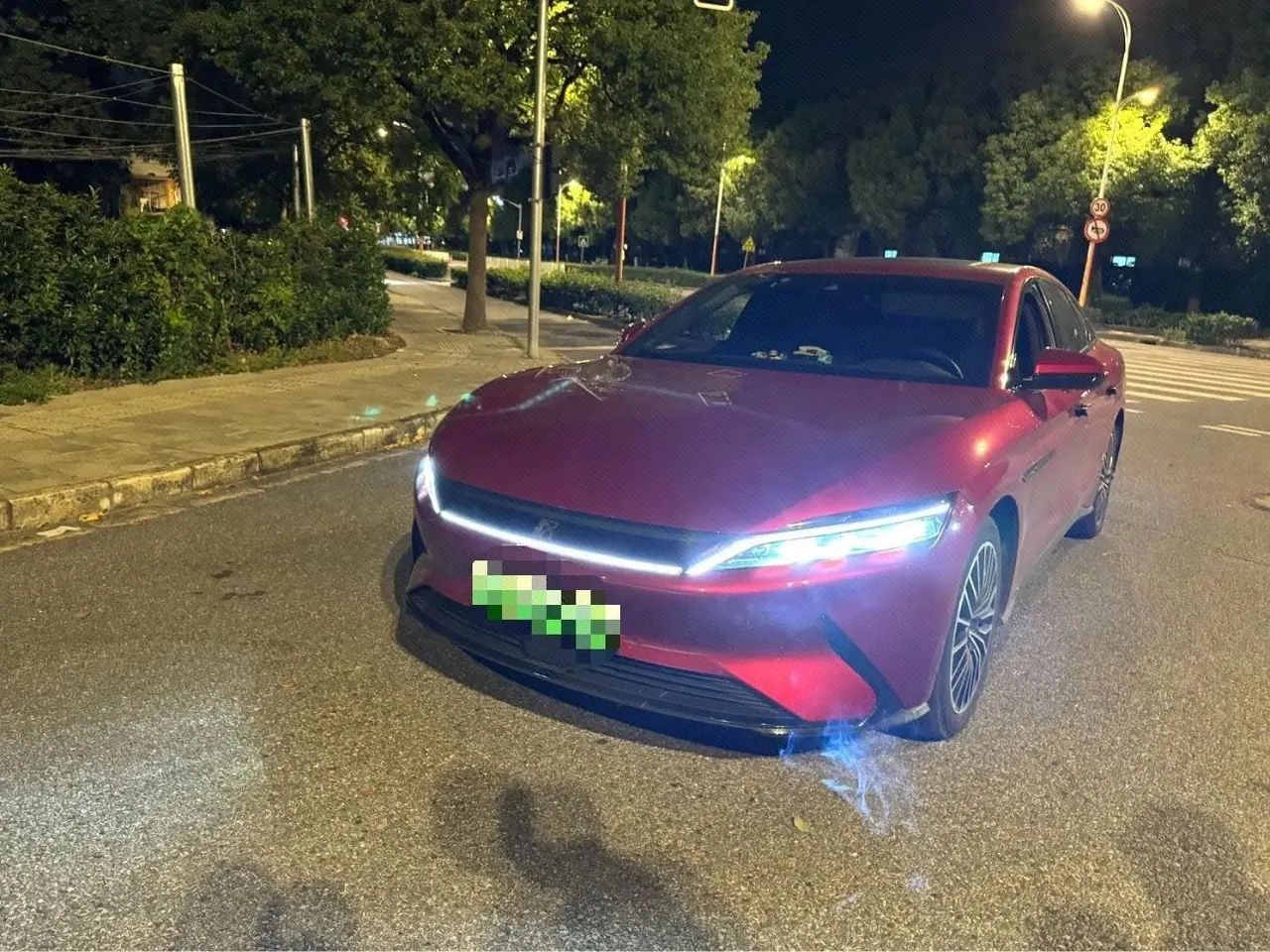 BYD 2020 Han Super Long Endurance Deluxe Automatic Transmission - View 1