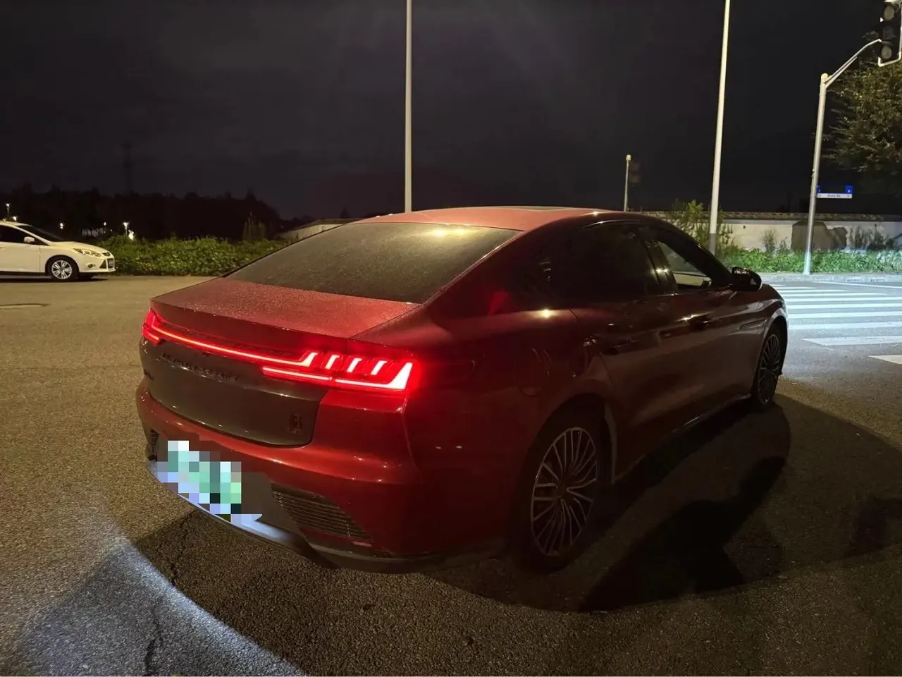 BYD 2020 Han Super Long Endurance Deluxe Automatic Transmission 8
