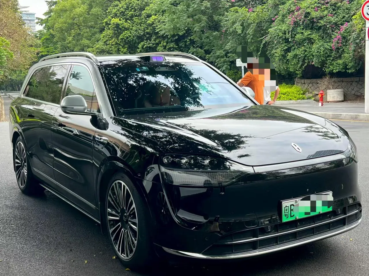 AITO 2024 AITO M9 extended range Ultra version 52kWh5 seat version automatic gear 2